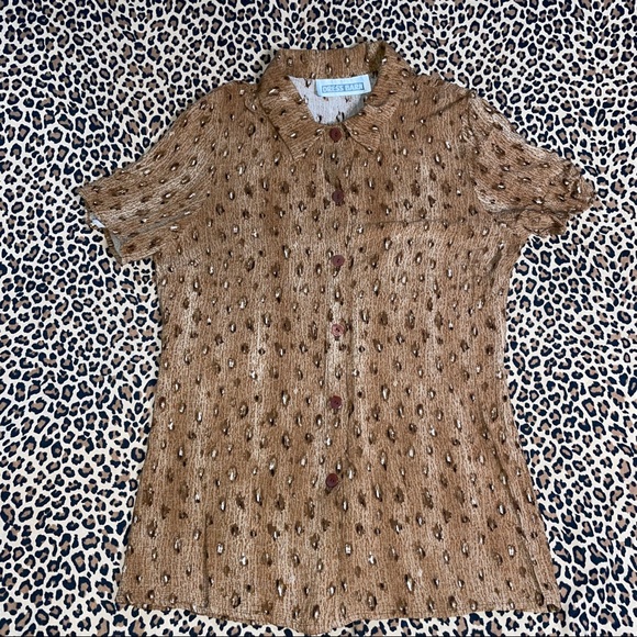 Vintage Shirt Animal Print Dress Barn Short Sleeved Collared Button Down Top Tan - Picture 4 of 4
